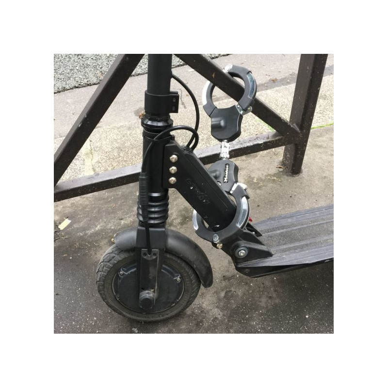 Antivol menottes trottinette électrique et vélo MASTERLOCK Street Cuff 1 Maillon